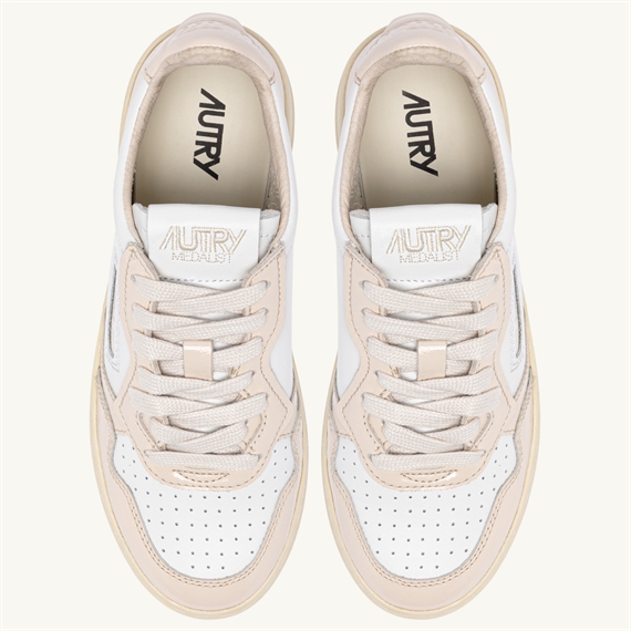 Autry Medalist Low Sneakers, White/Rose